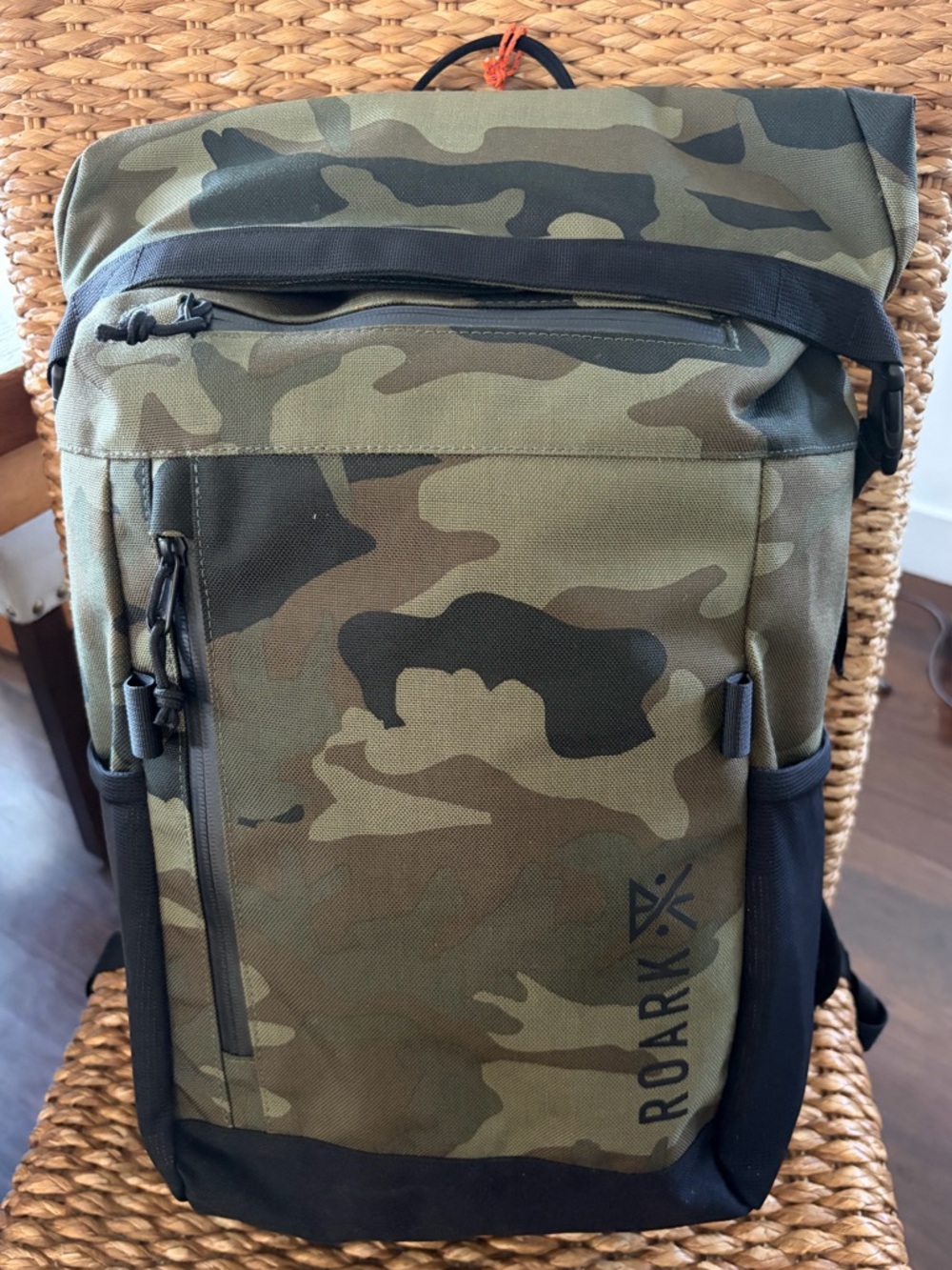 Roark Camo Roll-Top Backpack - Green, Black